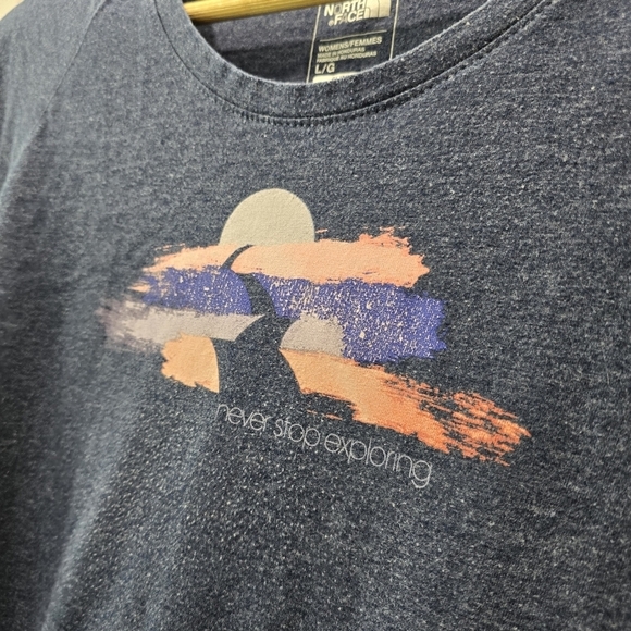 The North Face T Shirt Womens Large Blue Never Stop Exploring Tee Short Sleeve - Picture 8 of 10